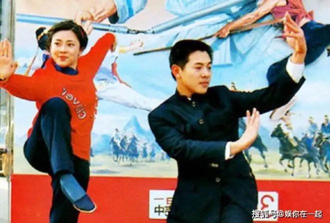 世界足球冠军黄秋燕女儿_黄秋燕的女儿真的是足球冠军吗_黄秋燕女儿踢足球