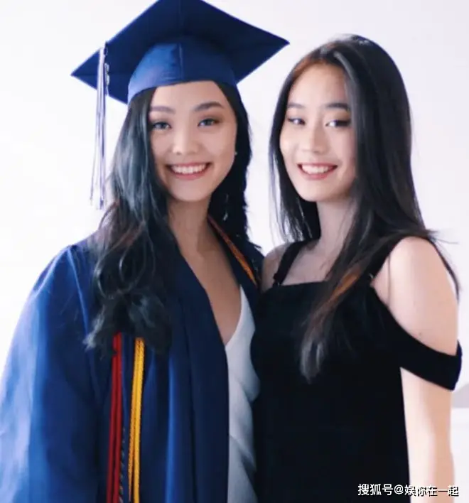 黄秋燕女儿踢足球_世界足球冠军黄秋燕女儿_黄秋燕的女儿真的是足球冠军吗