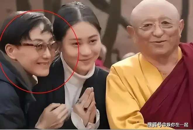 世界足球冠军黄秋燕女儿_黄秋燕女儿踢足球_黄秋燕的女儿真的是足球冠军吗