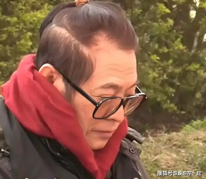世界足球冠军黄秋燕女儿_黄秋燕女儿踢足球_黄秋燕的女儿真的是足球冠军吗