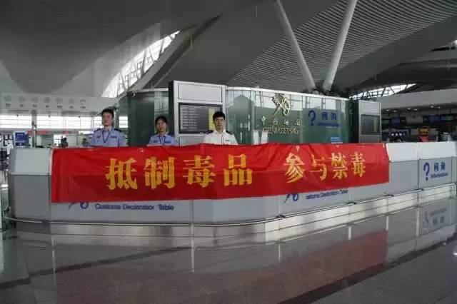 瑞典妹子_瑞典美女谈中国生活方式_瑞典谈美女方式生活中国视频