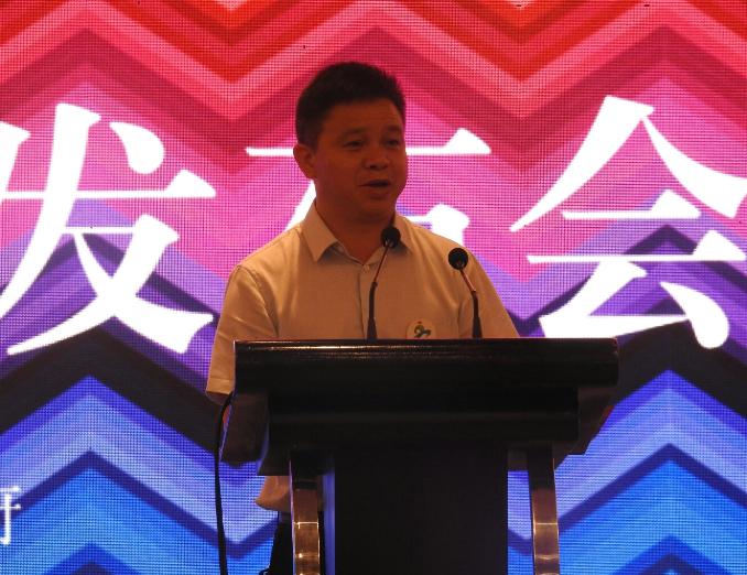 黔南州泳者培训服务有限公司_黔东南州市运会凯里游泳冠军_黔南州游泳队