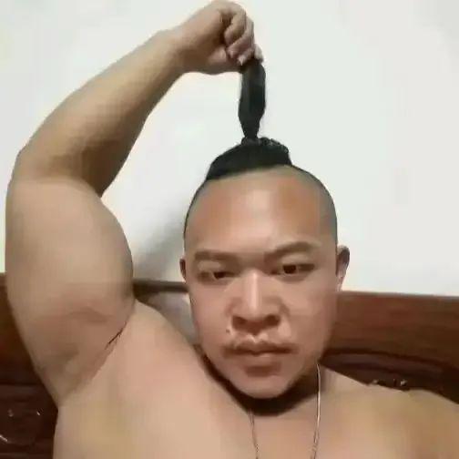 光头圈健身明星有哪些_光头圈健身明星是谁_健身圈光头明星