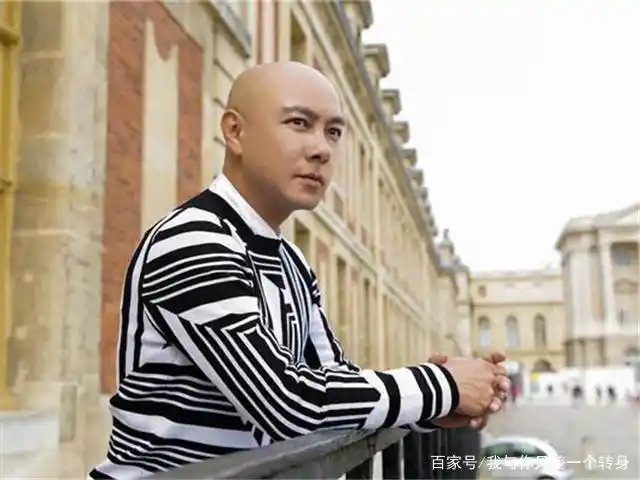 光头圈健身明星图片_光头圈健身明星是谁_健身圈光头明星