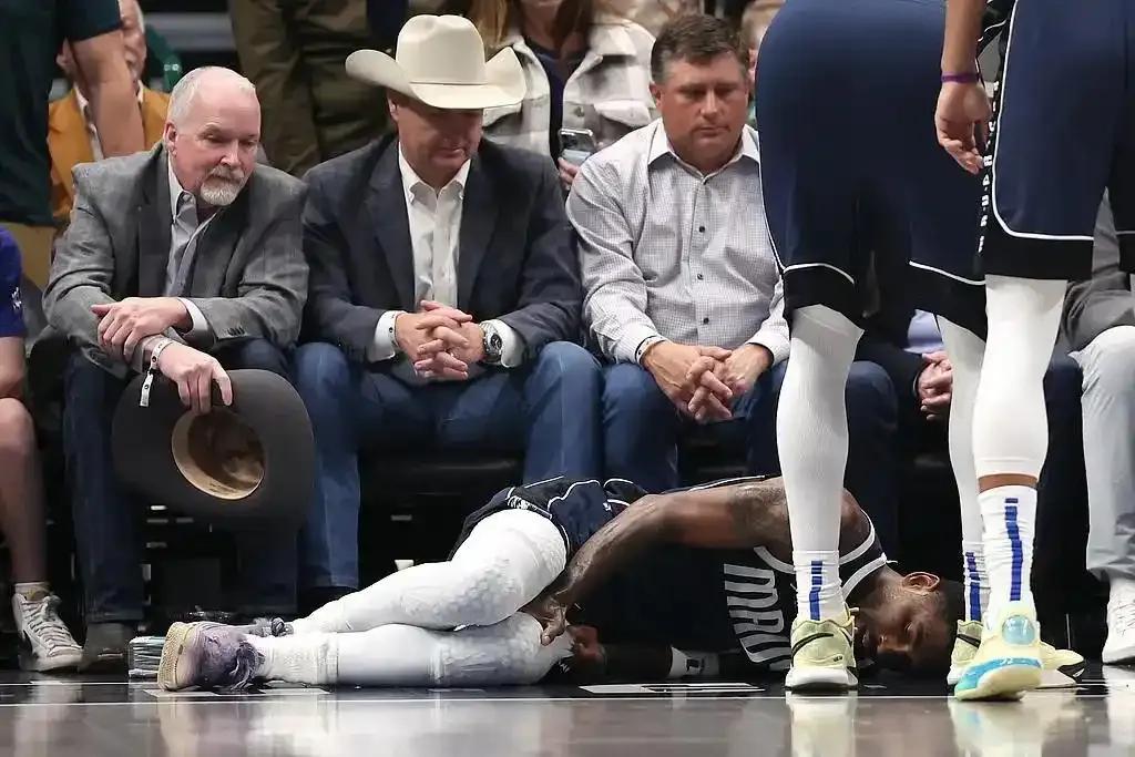 NBA 2024 - 2025赛季：欧文