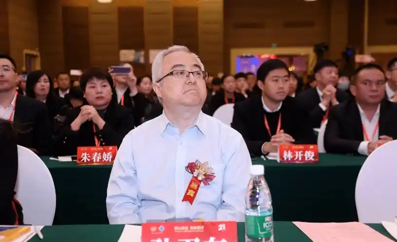 亚运会女子跳高记录_亚运会女子跳高冠军李玲_跳高女神李玲